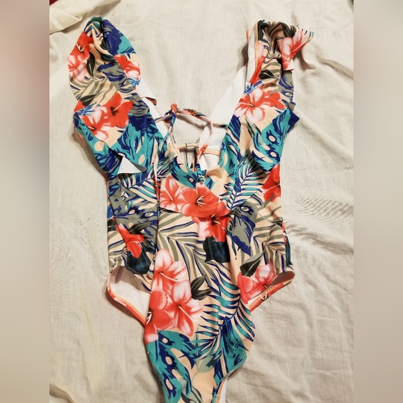 NWT HIGH CUT LEG LOW CUT PADDED SUPER FLIRTY SEXY MONOKINI SMALL - Picture 5 of 11